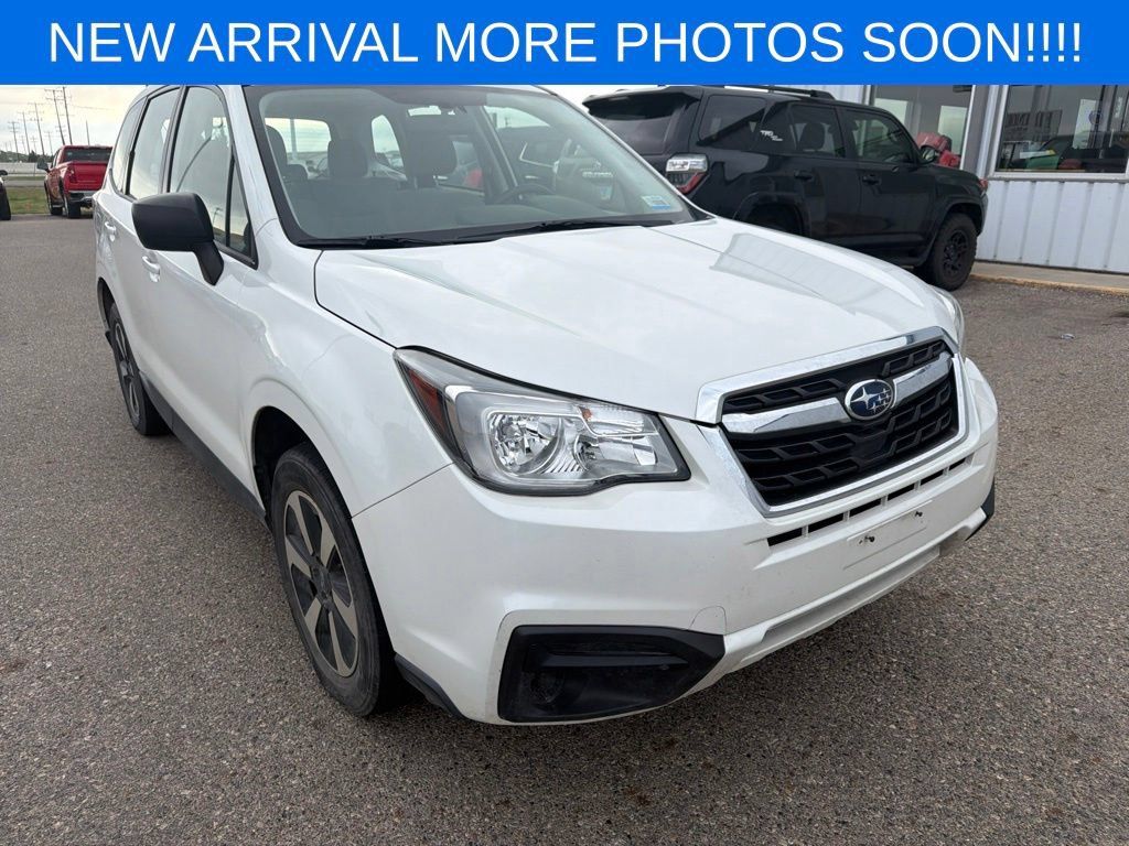 Used 2018 Subaru Forester 2.5i w/ Alloy Wheel Package AWD/4WD image 3