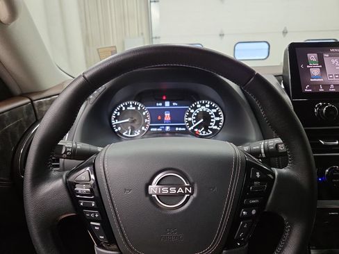 Used 2022 Nissan Armada Platinum w/ Captain's Chairs Package AWD/4WD image 24