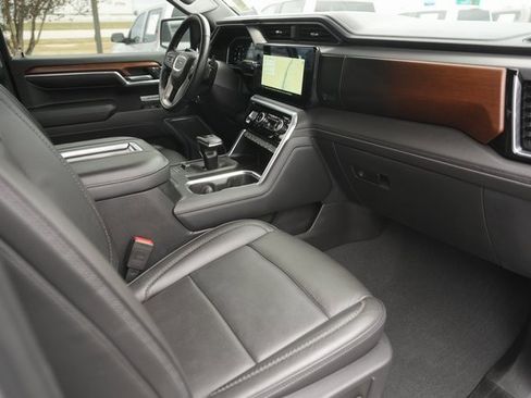 Used 2022 GMC Sierra 1500 Denali image 17