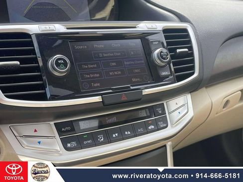 Used 2015 Honda Accord EX-L image 31