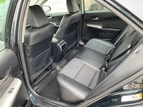 Used 2013 Toyota Camry SE image 24
