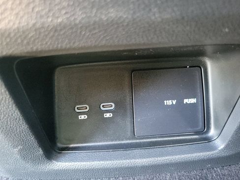 Used 2024 Volkswagen Atlas SEL Premium R-Line AWD/4WD image 18