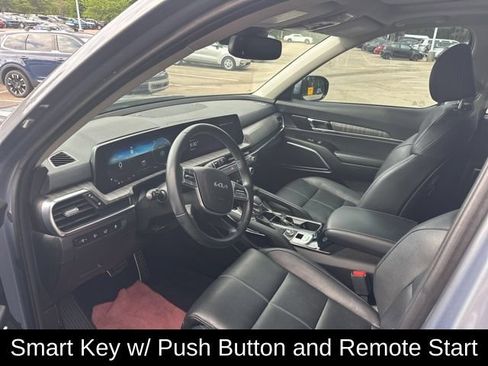 Used 2024 Kia Telluride SX w/ Towing Package FWD image 17