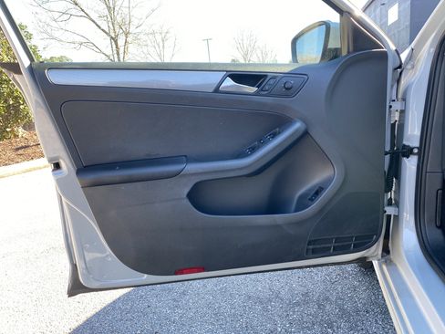 Used 2018 Volkswagen Jetta S image 20