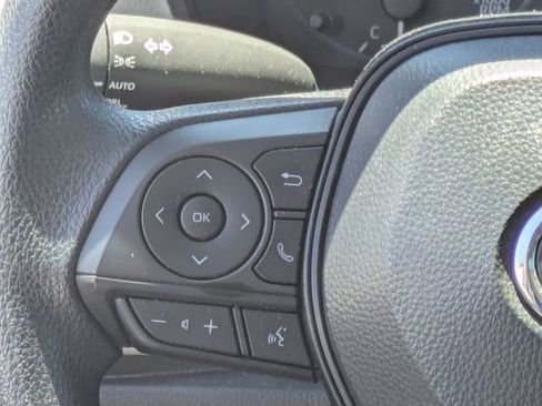 Used 2024 Toyota Corolla LE FWD image 17
