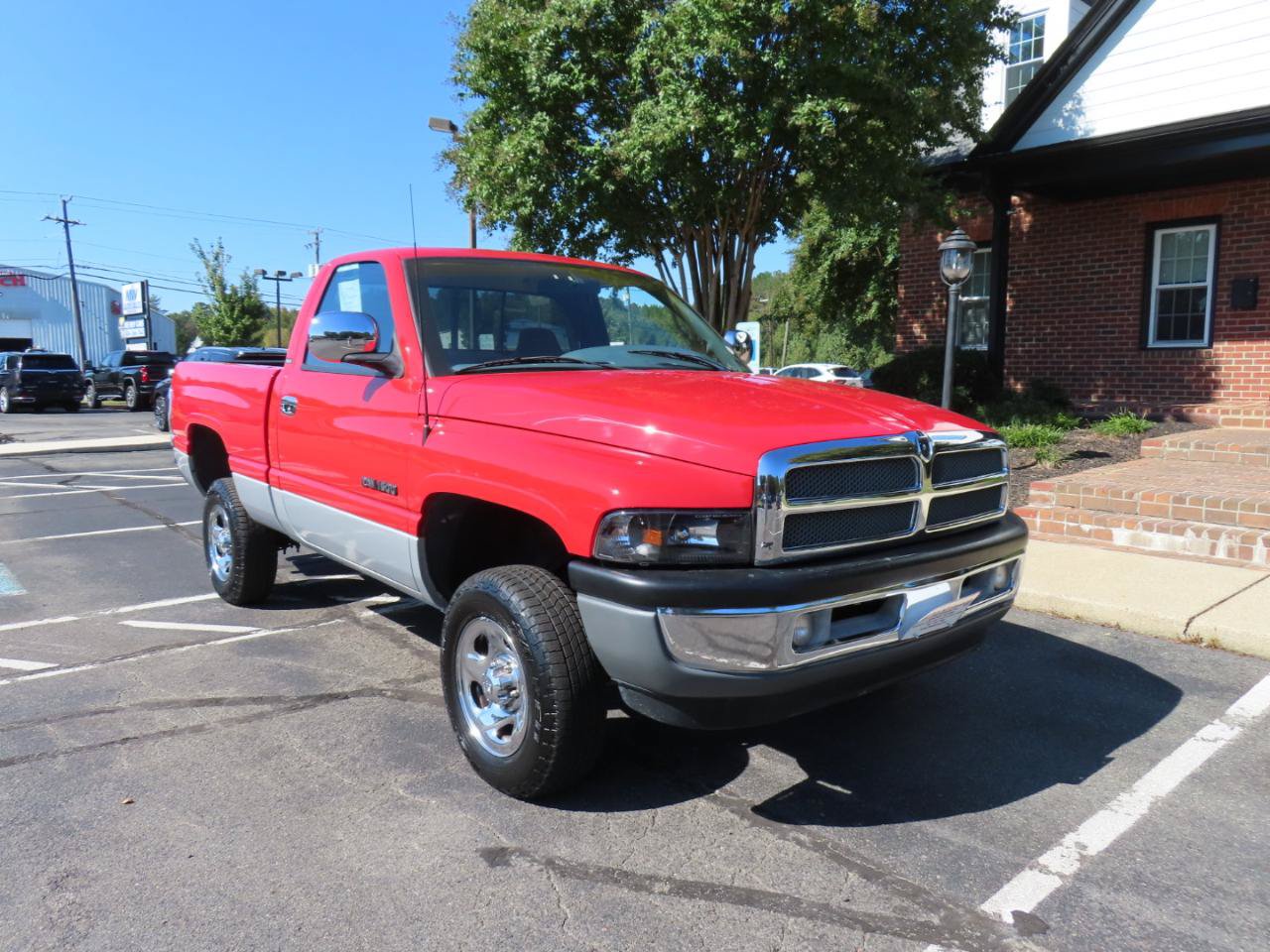 Used 1998 Dodge Ram 1500 Truck 4x4 Regular Cab image 12