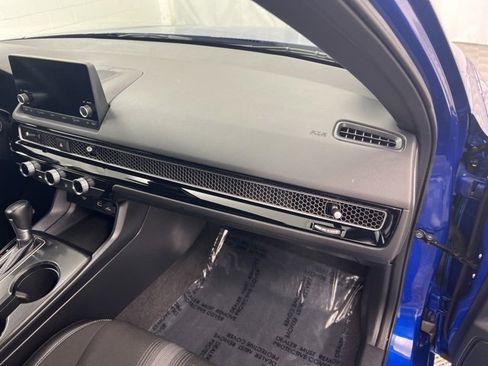 Used 2023 Honda Civic Sport image 20