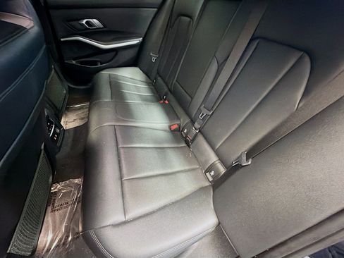 Used 2020 BMW 330i Sedan w/ Premium Package RWD image 13