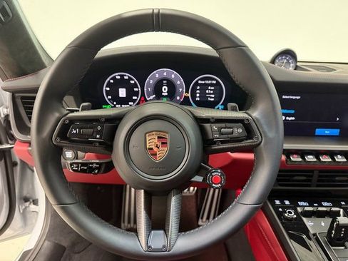 Certified 2025 Porsche 911 Carrera GTS image 21