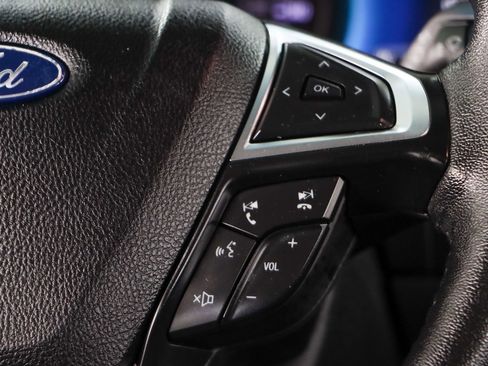 Used 2021 Ford Edge Titanium image 14