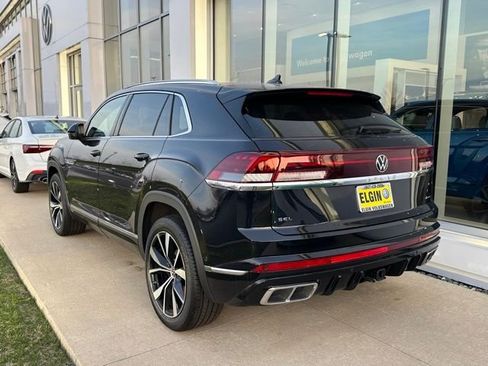 New 2026 Volkswagen Atlas Cross Sport SEL Premium R-Line AWD/4WD image 4