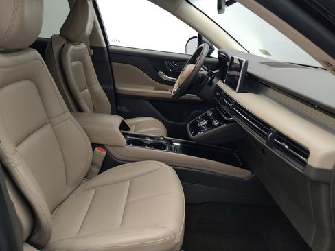 Used 2022 Lincoln Corsair FWD image 21