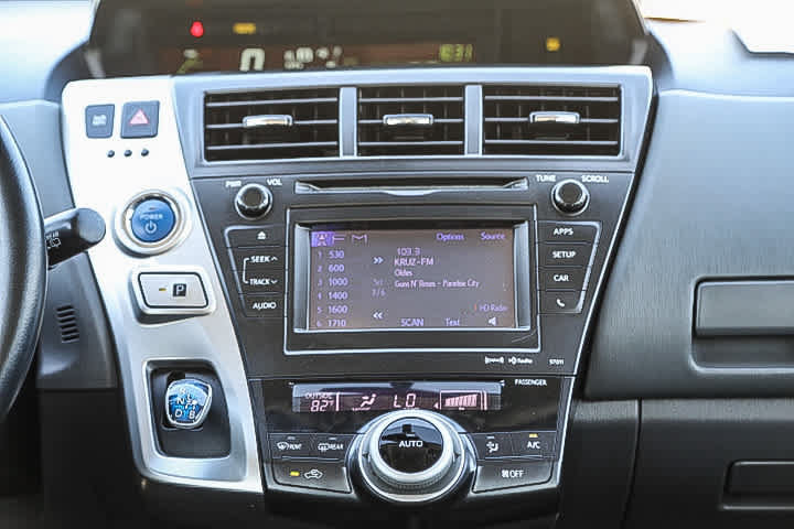 Used 2013 Toyota Prius V Five FWD image 14