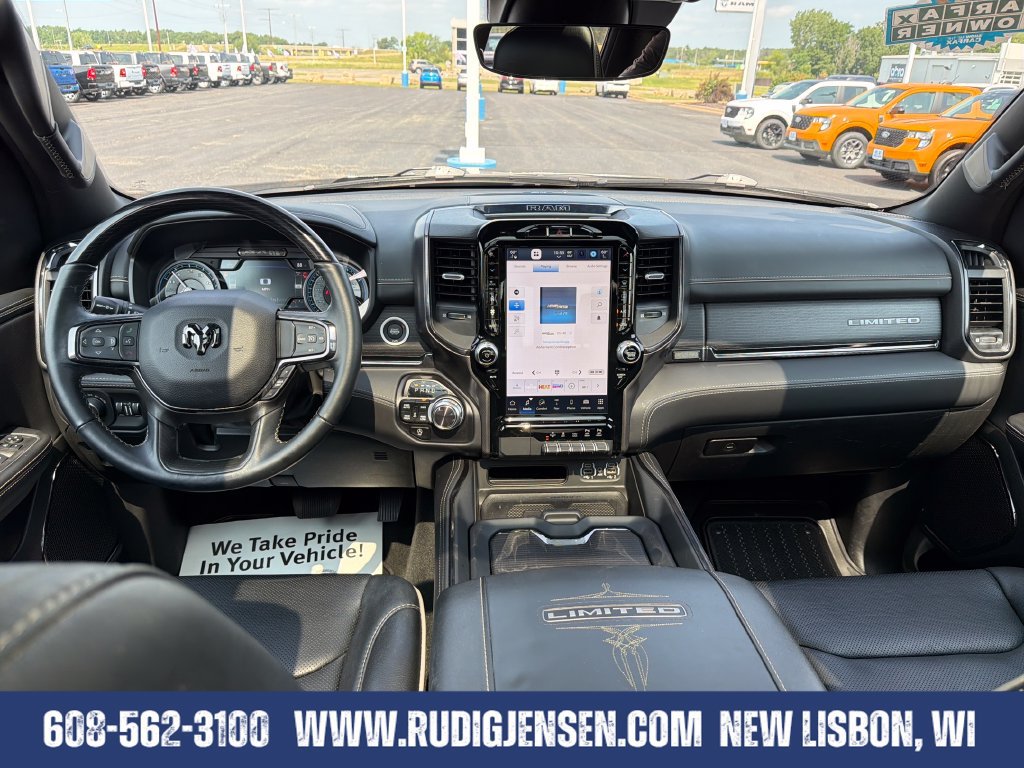 Used 2022 RAM 1500 Limited w/ Body Color Bumper Group AWD/4WD image 12