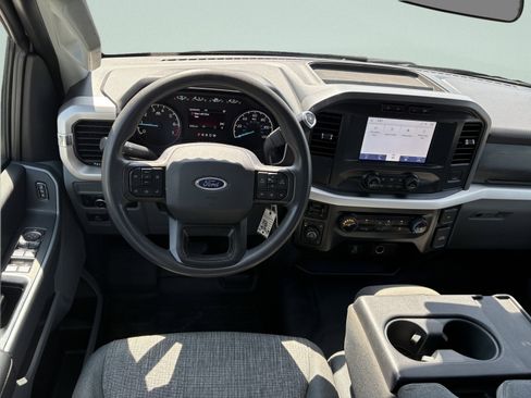 Used 2021 Ford F150 XLT AWD/4WD image 12