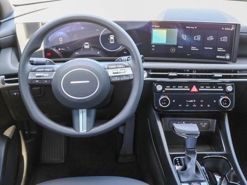 New 2026 Hyundai Santa Cruz SEL FWD image 13