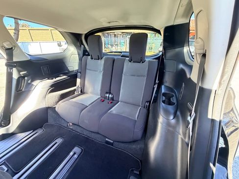 Used 2020 Nissan Pathfinder SV FWD image 22