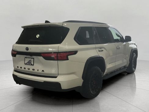 Used 2023 Toyota Sequoia TRD Pro AWD/4WD image 22