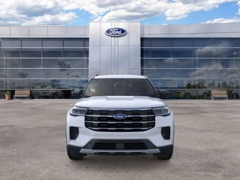 New 2026 Ford Explorer Active RWD image 6