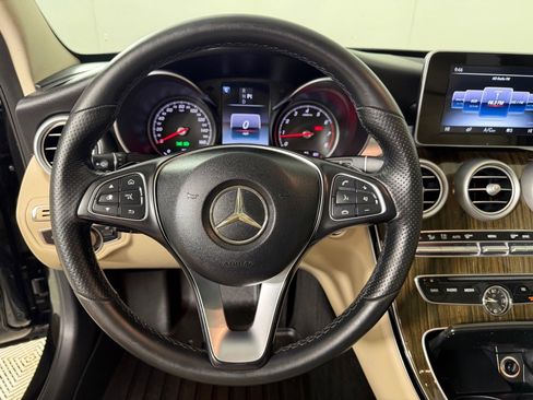 Used 2016 Mercedes-Benz C 300 Sedan image 16