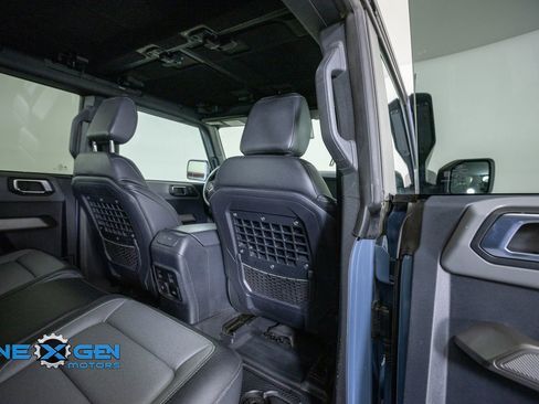 Used 2023 Ford Bronco Everglades AWD/4WD image 38