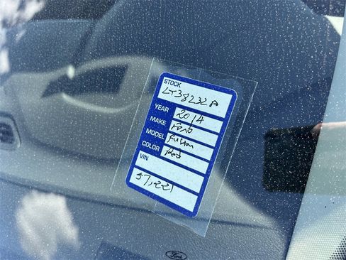 Used 2014 Ford Fusion SE image 11