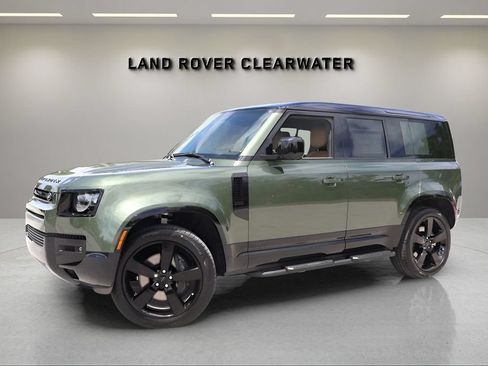 New 2026 Land Rover Defender 110 X-Dynamic SE AWD/4WD image 1