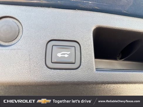 Certified 2026 Chevrolet Equinox LT w/ Convenience Package II image 11