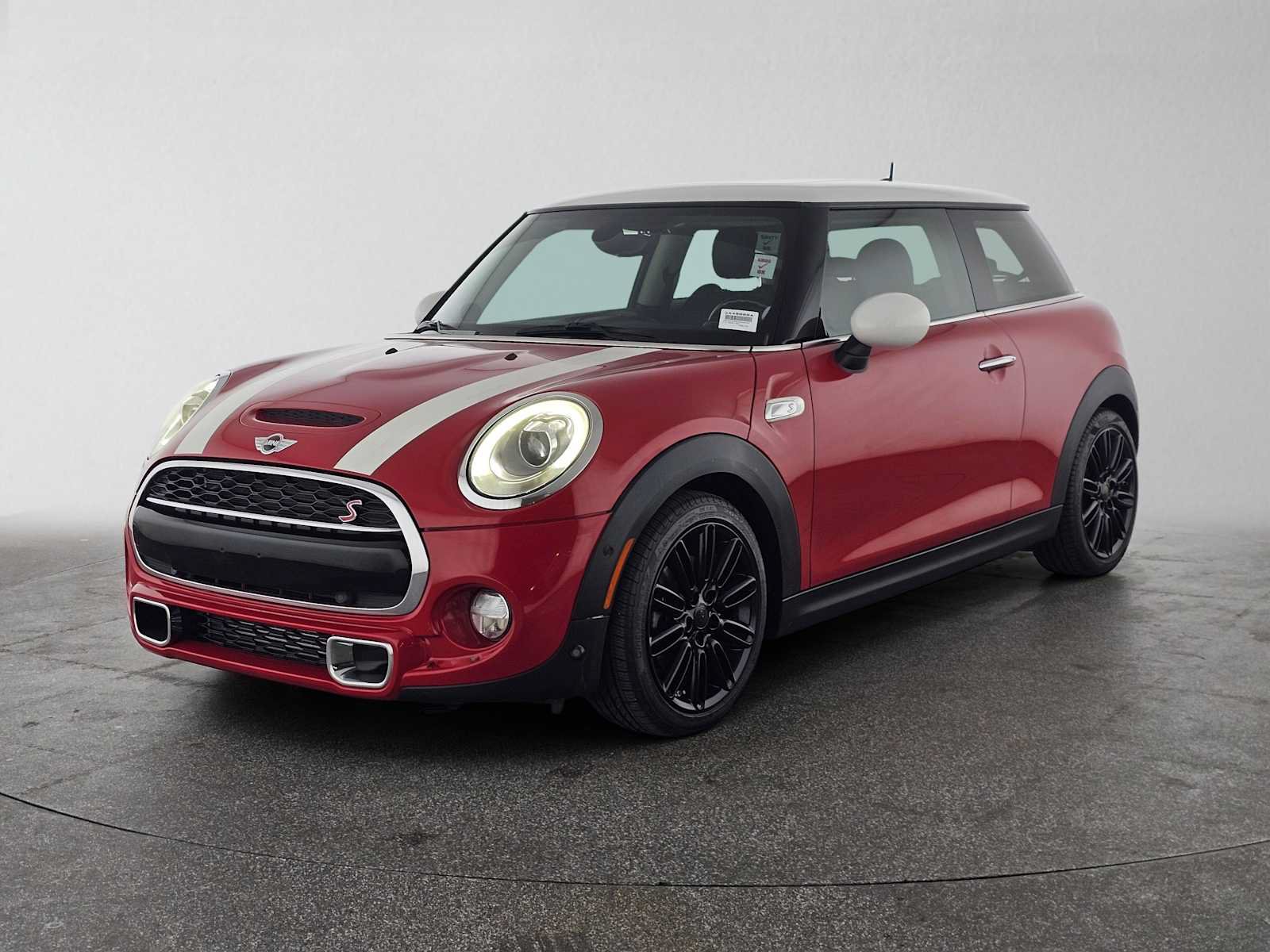 Used 2018 MINI Cooper S FWD image 7
