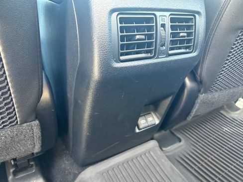 Used 2024 Toyota 4Runner TRD Off-Road Premium w/ Off Road Premium Plus Package AWD/4WD image 10