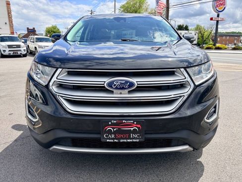 Used 2015 Ford Edge Titanium w/ Equipment Group 302A AWD/4WD image 9