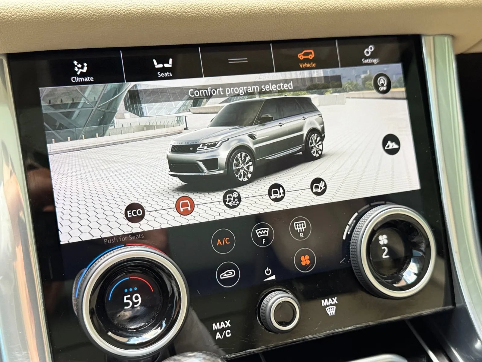 Used 2018 Land Rover Range Rover Sport HSE AWD/4WD image 36
