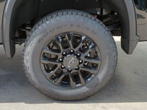 New 2026 Chevrolet Silverado 3500 High Country w/ Midnight Edition image 20