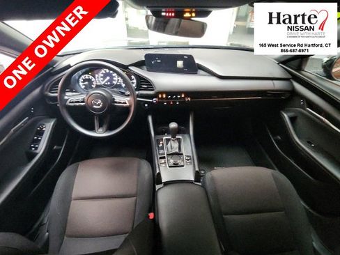 Used 2022 MAZDA MAZDA3 s image 12