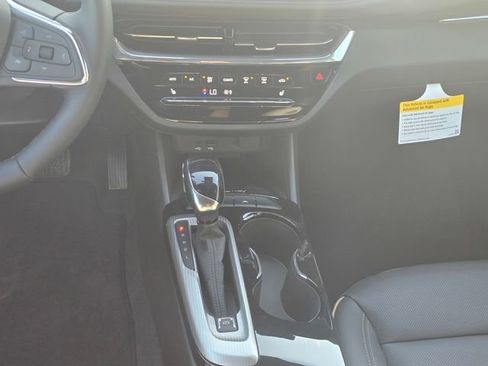 New 2026 Buick Envista Avenir image 15