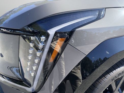 New 2026 Kia EV9 Land w/ Nightfall Edition Package image 31