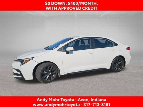 Used 2024 Toyota Corolla SE w/ SE Premium Package FWD image 4