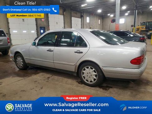 Used 1999 Mercedes-Benz E 320 4MATIC Sedan image 3