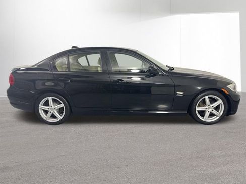 Used 2009 BMW 328i xDrive Sedan AWD/4WD image 35