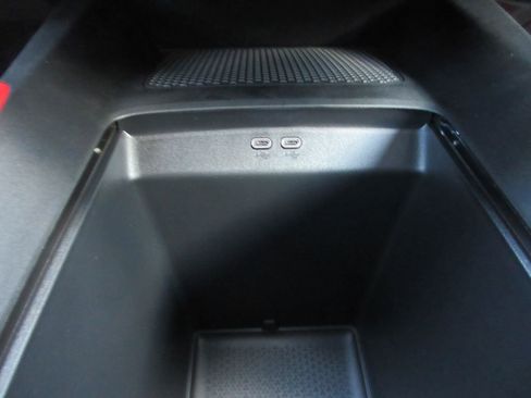 New 2026 Chevrolet Blazer EV RS image 32