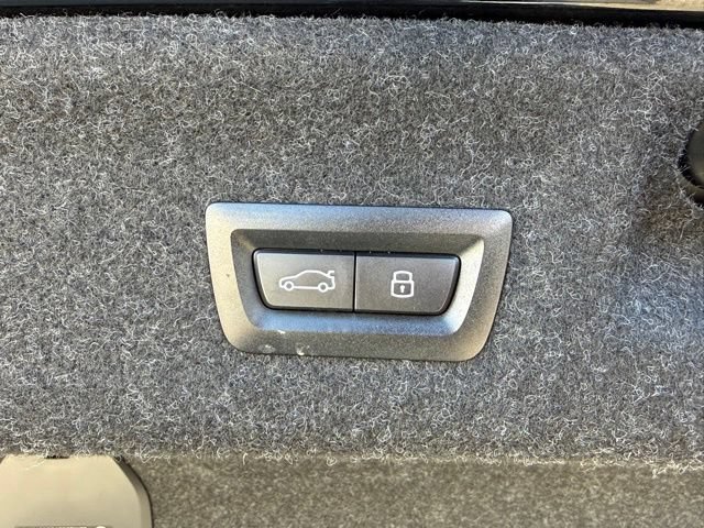Used 2026 BMW 430i Coupe w/ Parking Assistance Package RWD image 17