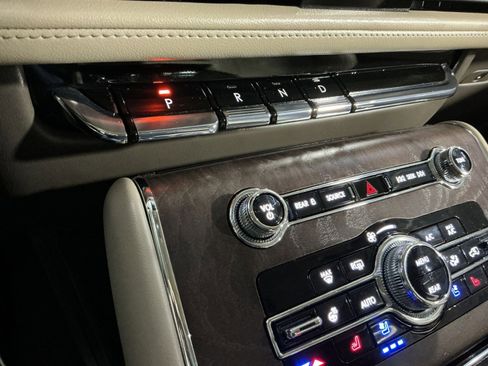 Used 2023 Lincoln Aviator Reserve w/ Elements Package Plus image 30