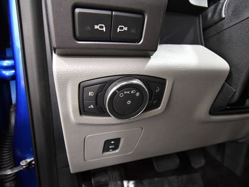 Used 2016 Ford F150 XLT w/ Equipment Group 301A Mid AWD/4WD image 18