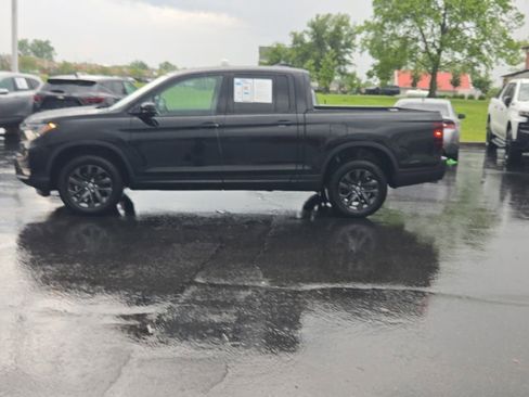 Certified 2024 Honda Ridgeline Sport image 4