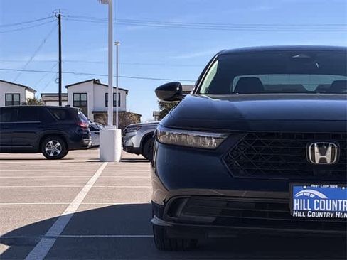 Used 2024 Honda Accord Sport image 10