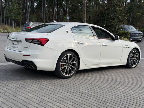 Certified 2022 Maserati Ghibli Modena Q4 image 25