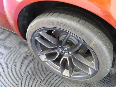 Used 2022 Dodge Challenger R/T Scat Pack RWD image 7