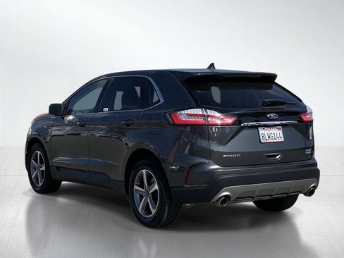 Used 2020 Ford Edge SEL w/ Convenience Package FWD image 4