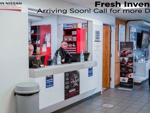 Used 2022 Chevrolet Silverado 1500 Custom Trail Boss image 16