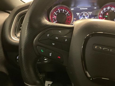 Used 2018 Dodge Challenger R/T w/ Performance Handling Group RWD image 22